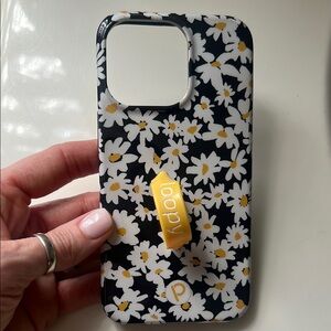 Loopy Case! White Daisy 🌼